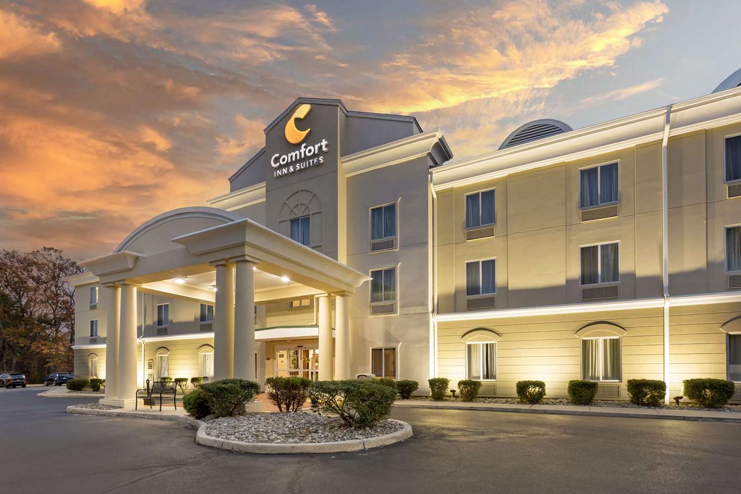 Comfort Inn & Suites Carneys Point - Pennsville 32/35
