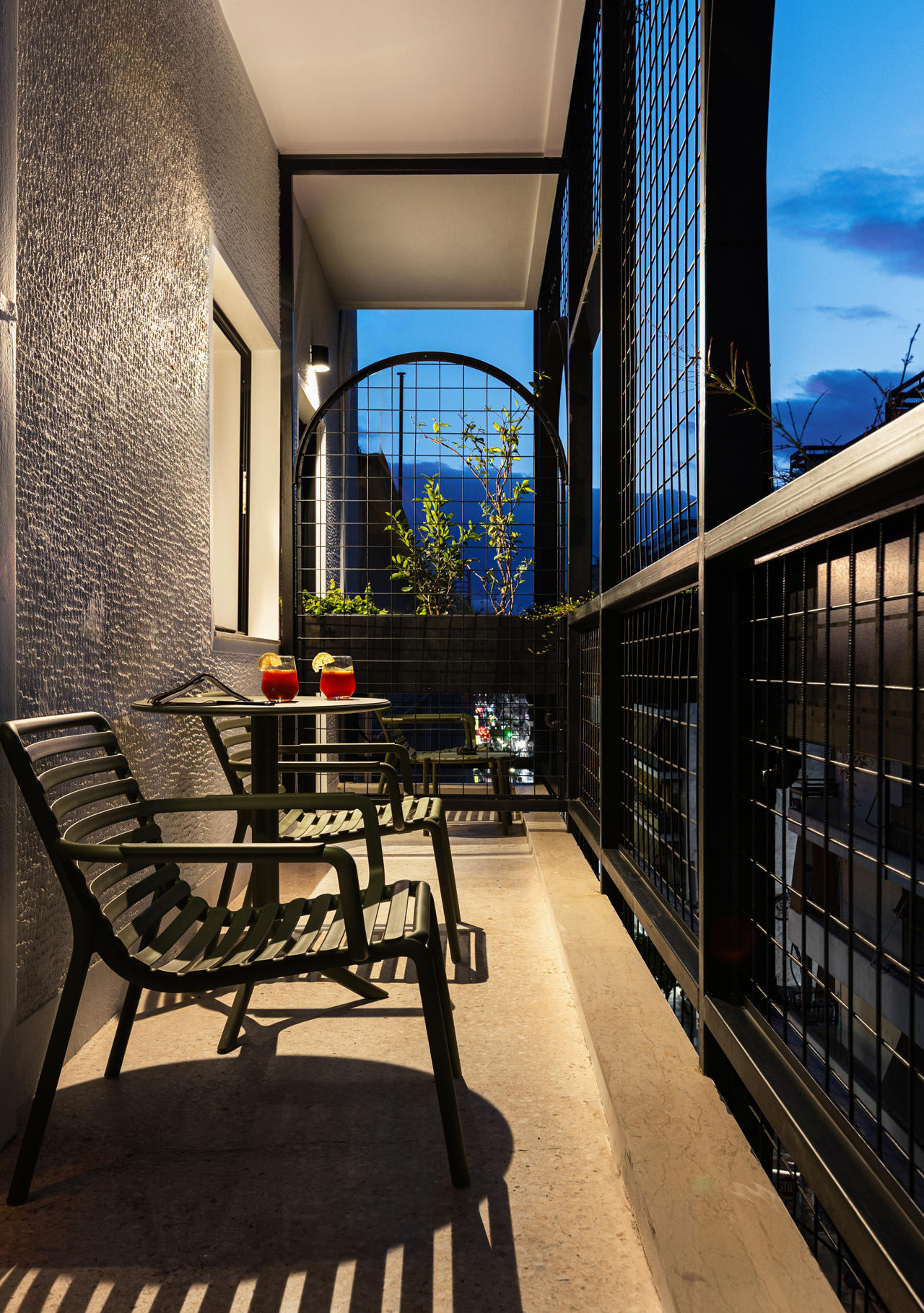 ZEA URBAN LIVING 40/46