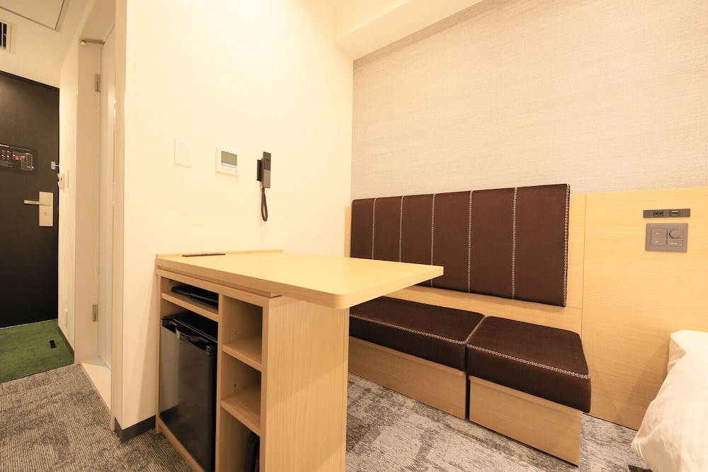 VIA INN Prime AKASAKA JR-West Group 39/47
