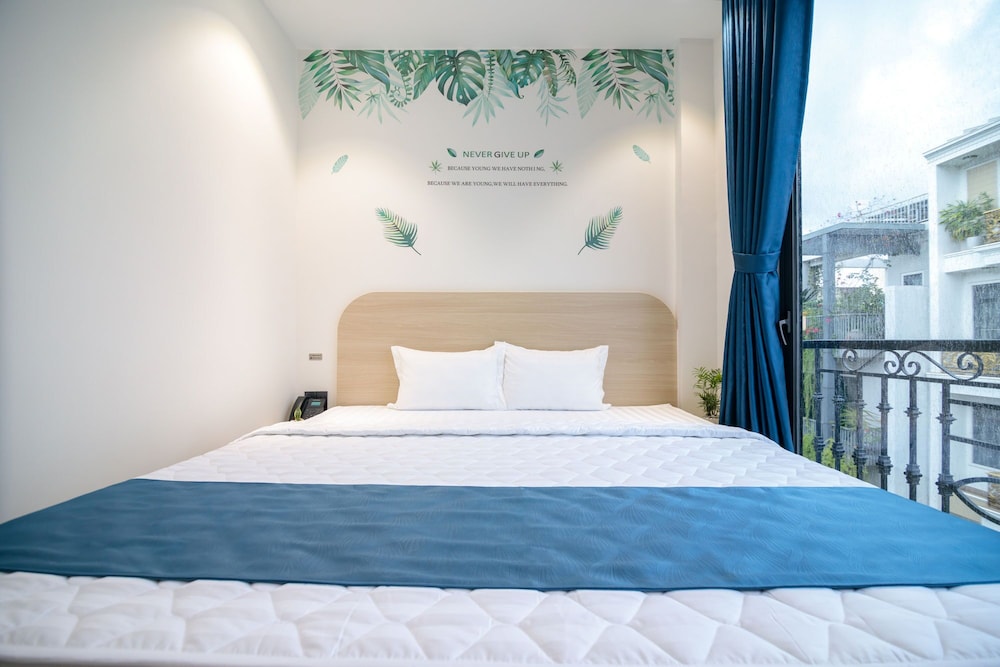 Bin Bin Hotel 16 - Near Bui Vien Walking Street 9/50