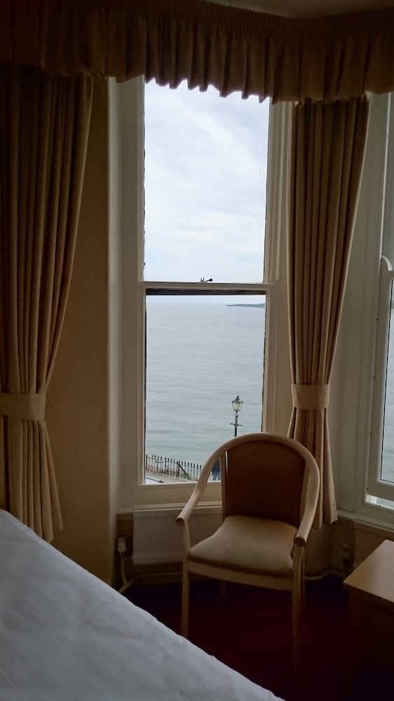 The Belgrave Hotel Tenby 43/62