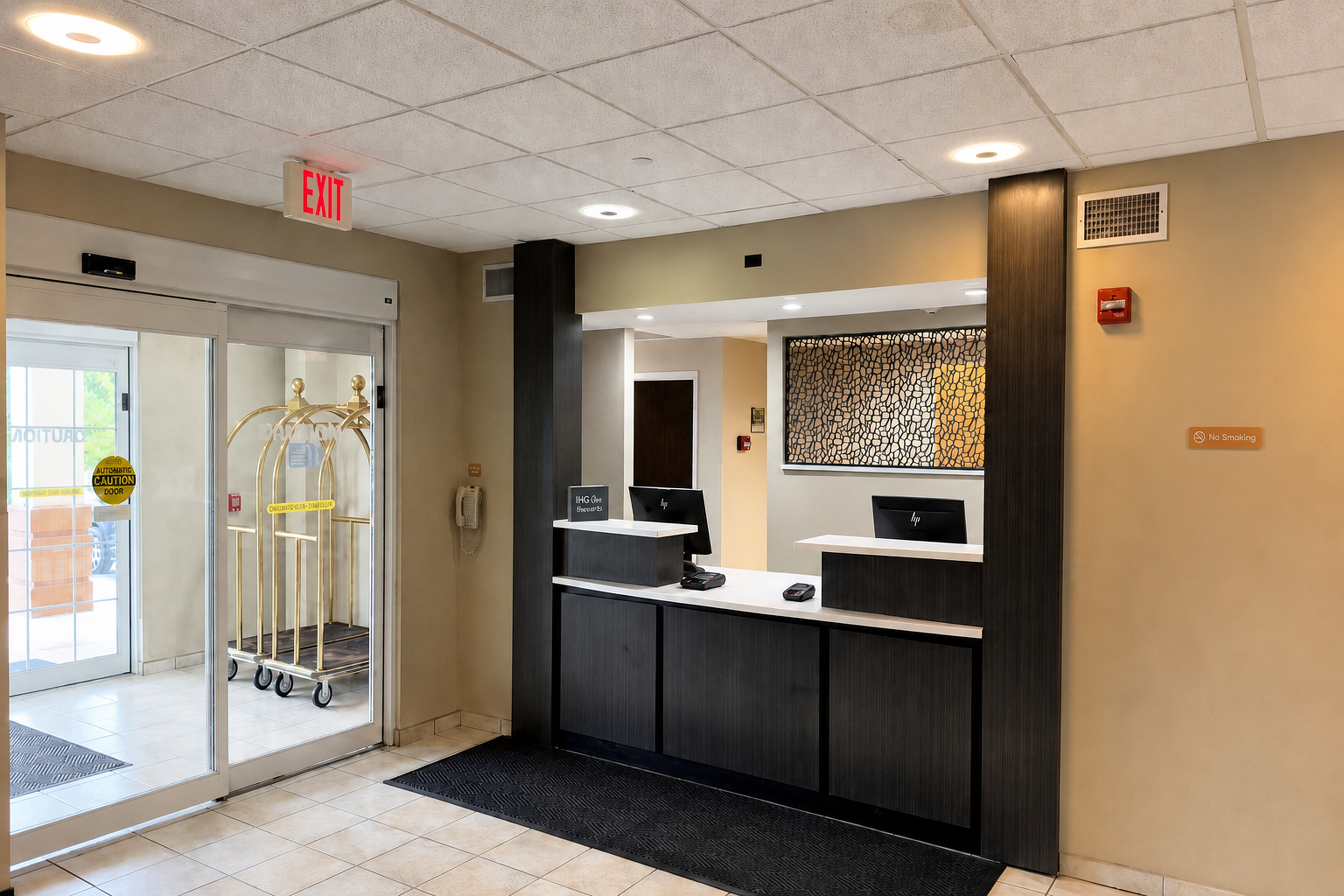 Candlewood Suites Pearl 10/59