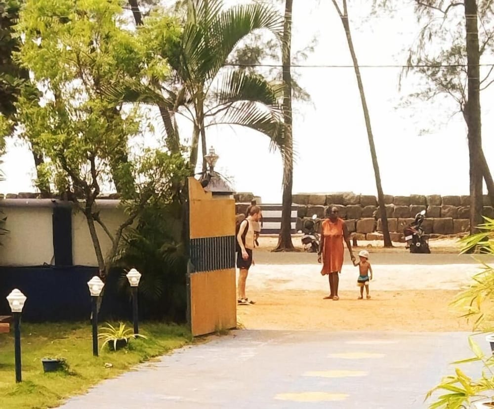 Mare Blu Resort 56/59