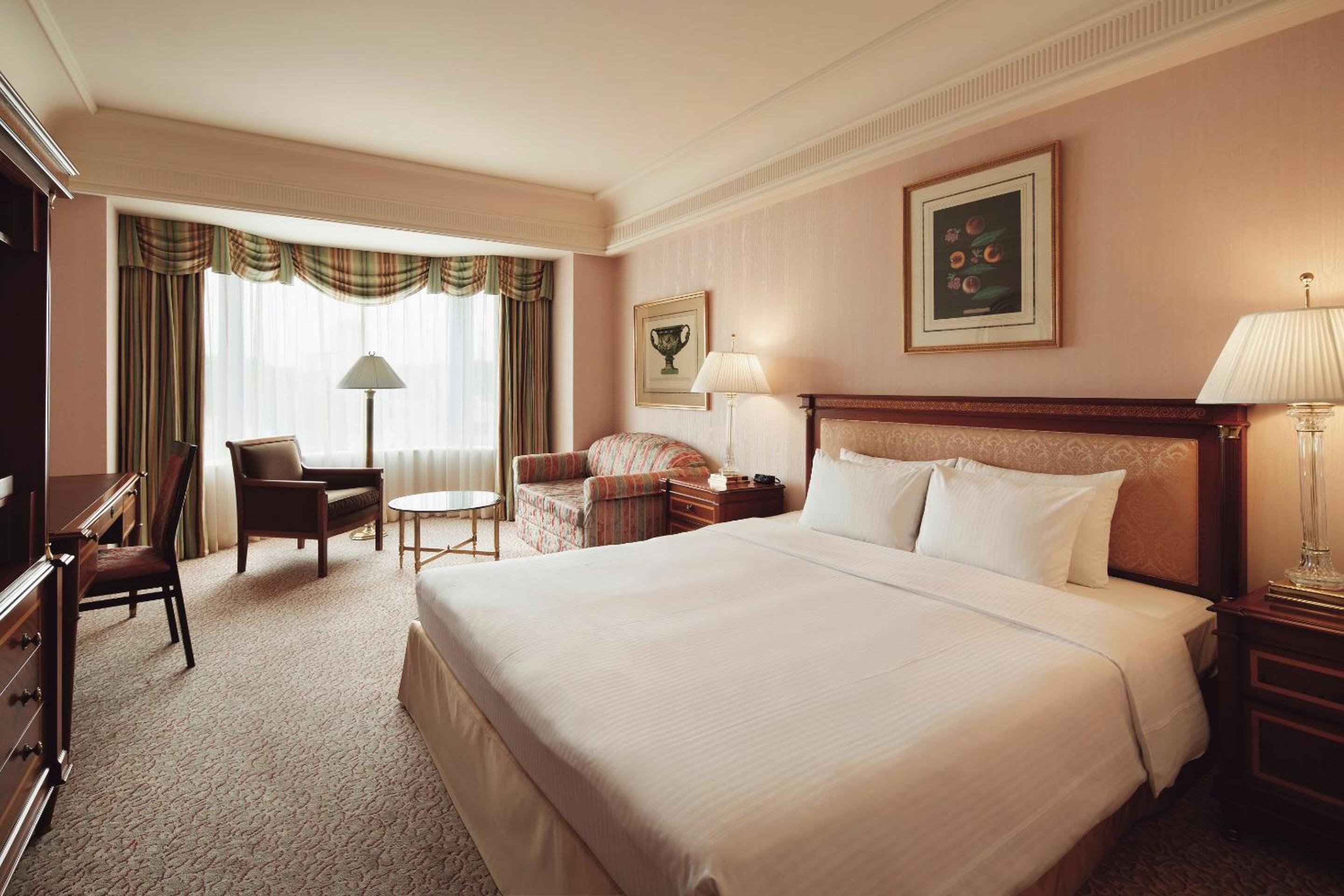Luxury, Double Bed, Executive Level