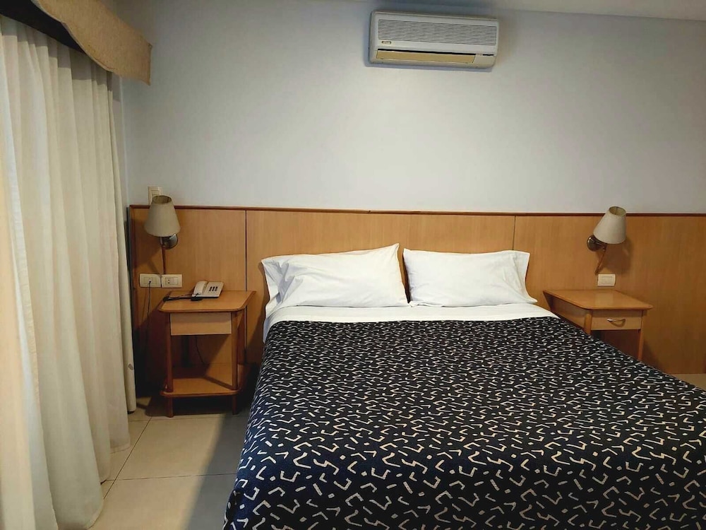 Urbanas Suites 11/36