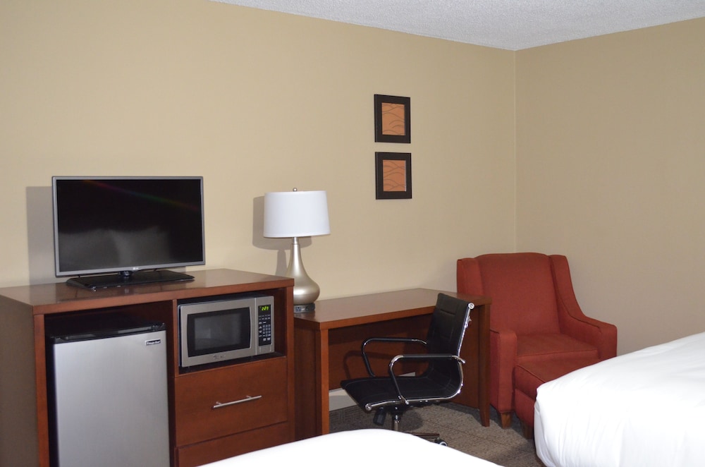 Comfort Inn Mayfield Heights Cleveland East 45/59