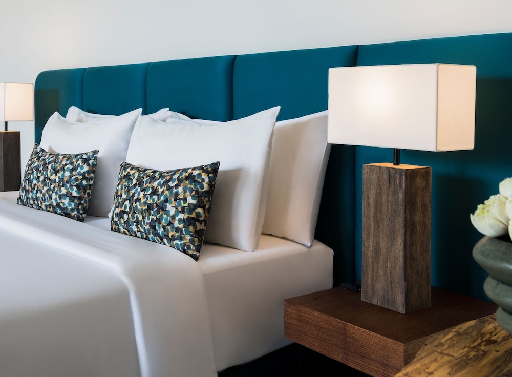 Viroth Apos S Hotel 26/74
