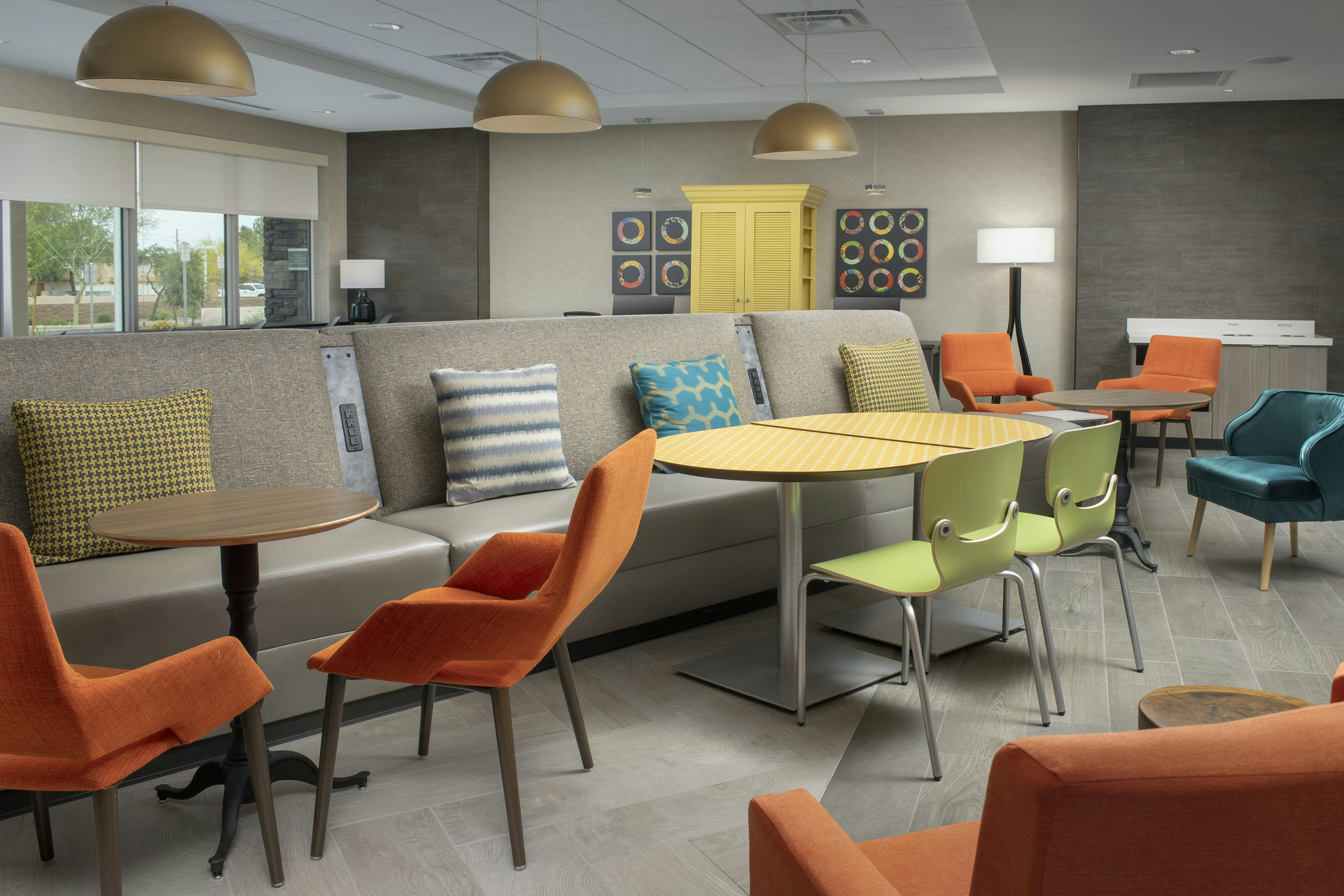 Home2 Suites by Hilton Phoenix Airport South 7/10