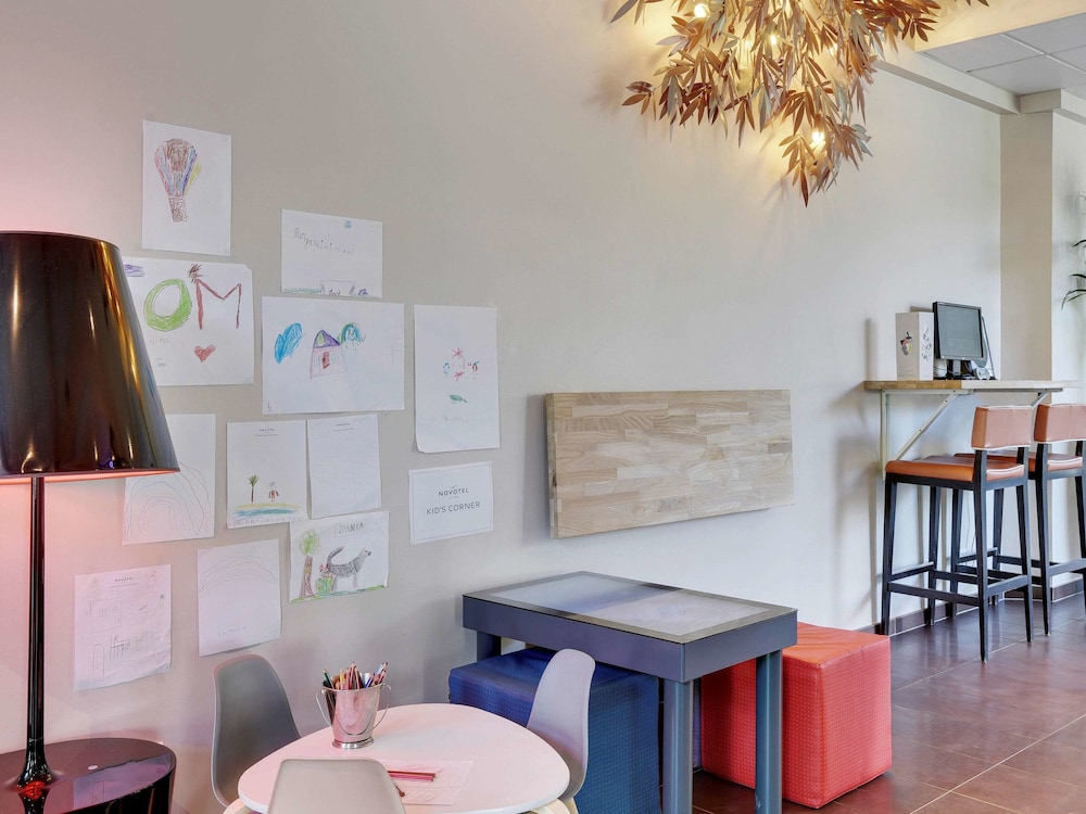 Novotel Suites Paris Issy Les Moulineaux 34/80
