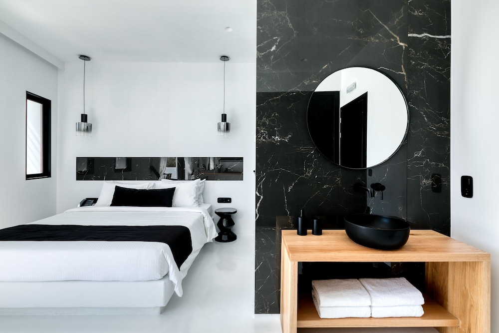 Omiros The Feelgood Hotel 7/50