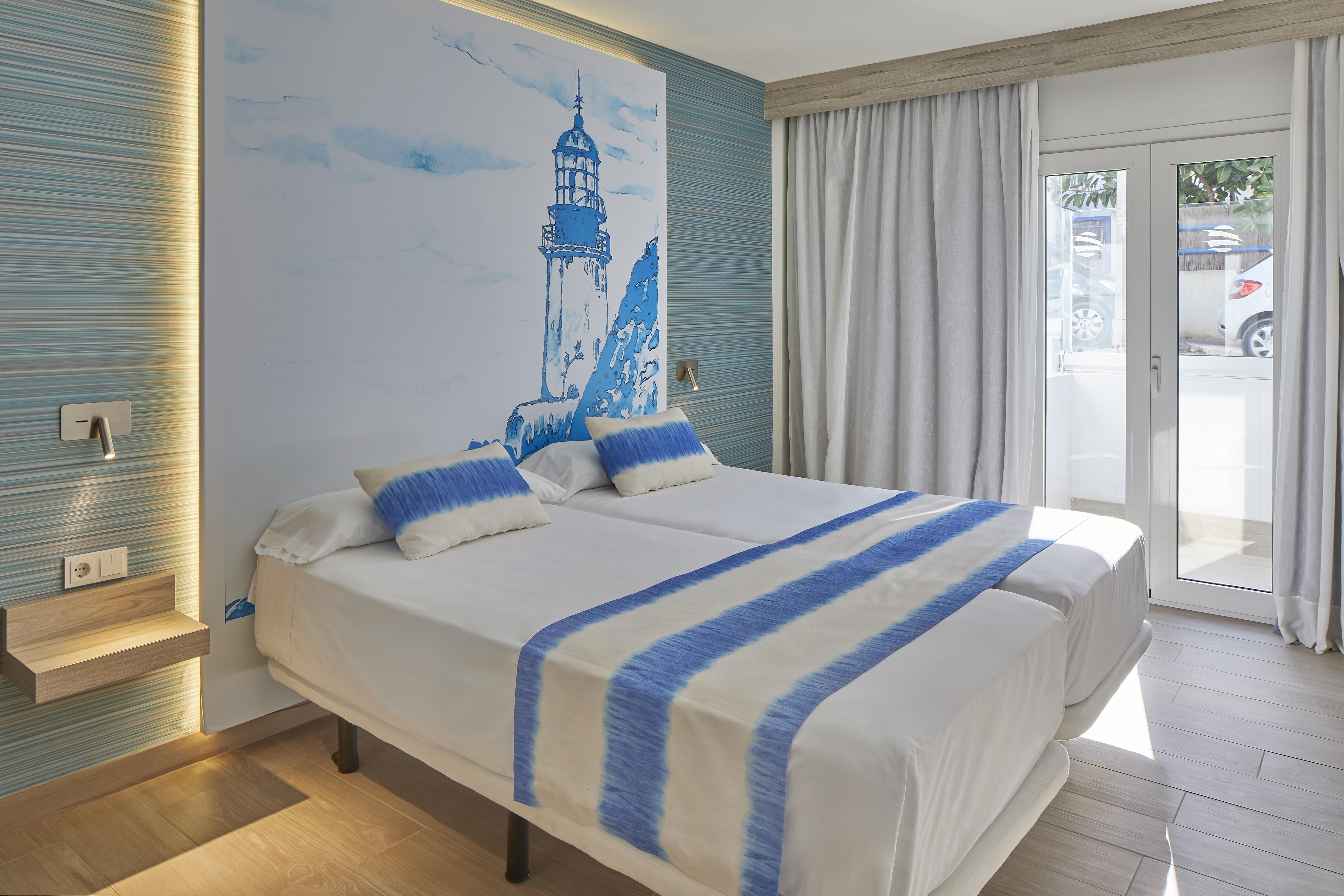Suite, Balcony or Terrace, Ground Floor