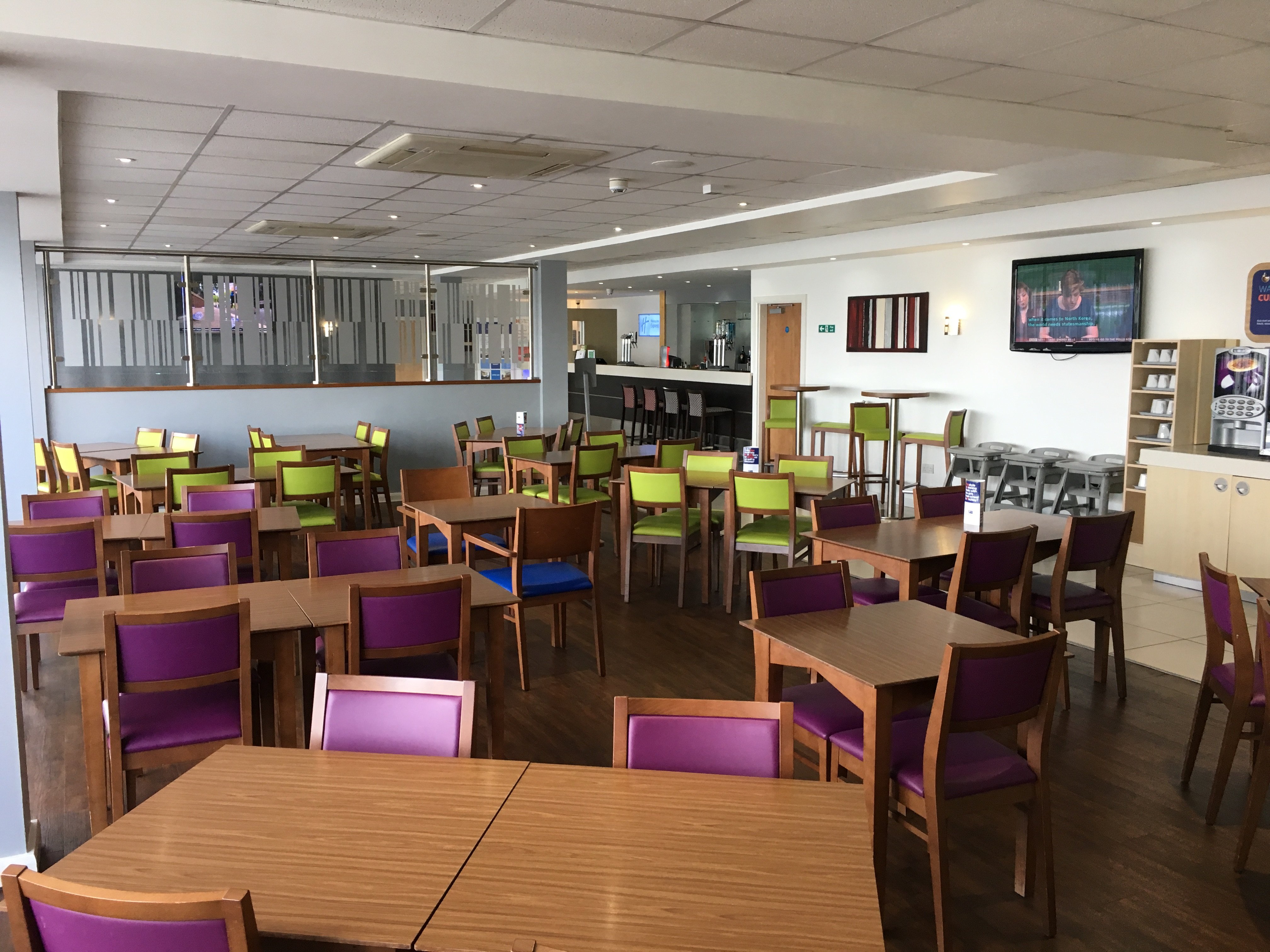 HOLIDAY INN EXPRESS NUNEATON 38/50