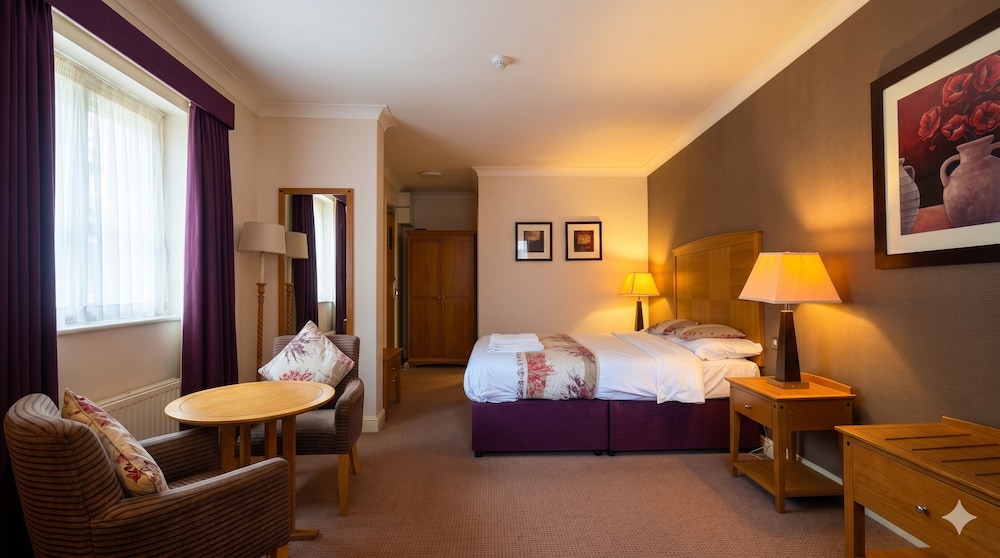 OYO Blaby Westfield Hotel 44/64
