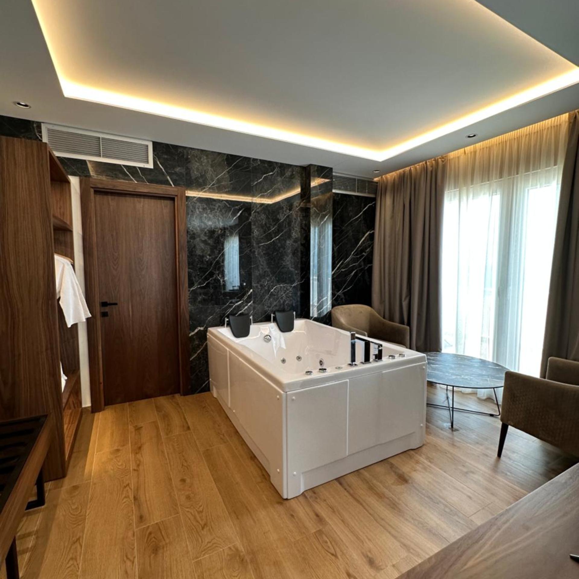 Hotel Klajdi Resort 13/92