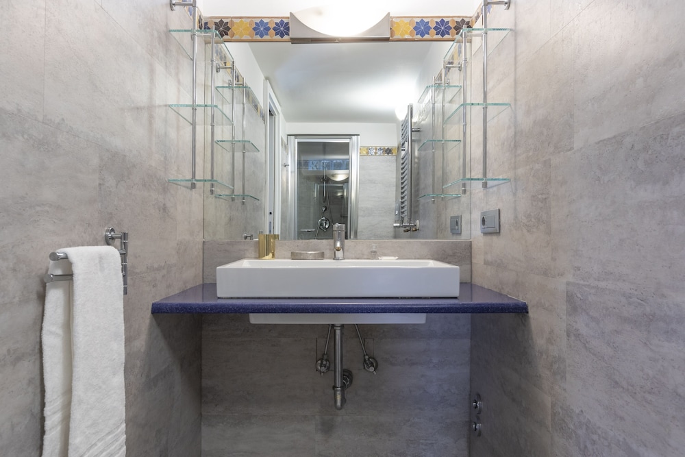 Rome Accommodation - Campo Marzio 28/30