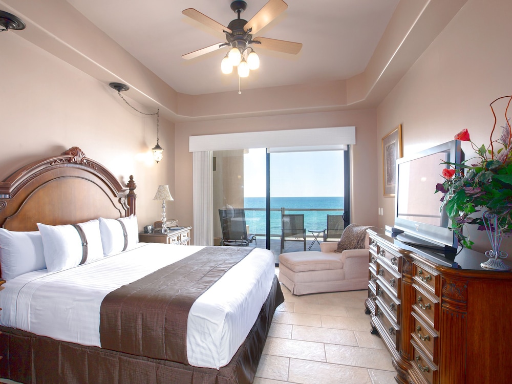 Las Palomas Beach & Golf Resort 13/42