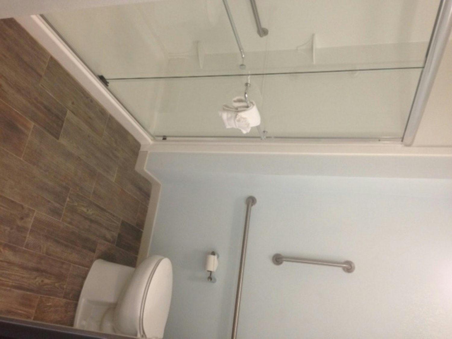 ROOM, KING BED, ACCESSIBLE