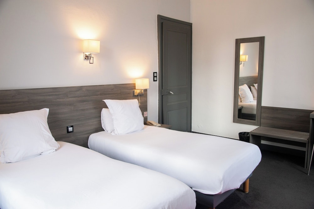COMFORT HOTEL ACTUEL CHAMBERY CENTRE 16/71