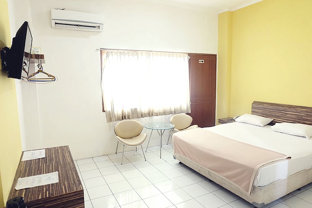 Collection O 92130 Hotel Fiducia Kaji 12/37