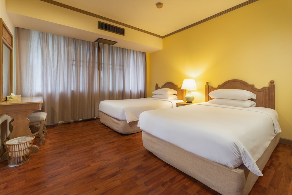 Regent Chalet Hua Hin 10/50