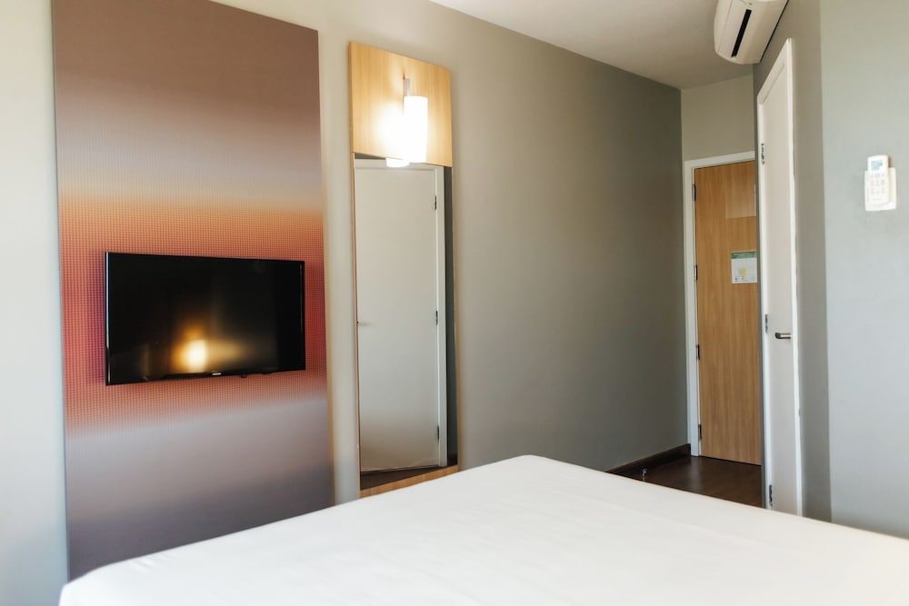 غرفة سوبيريور بسرير مزدوج وسرير فردي، Sao Jose Hotel 5/8