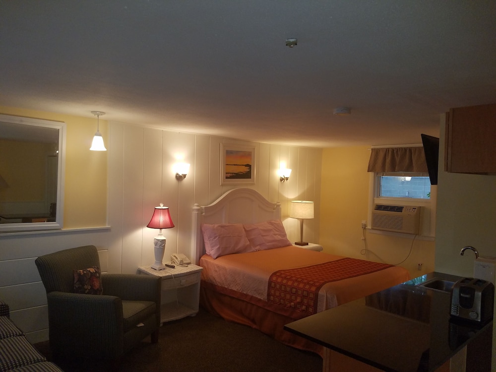 Windrift Motel 44/58
