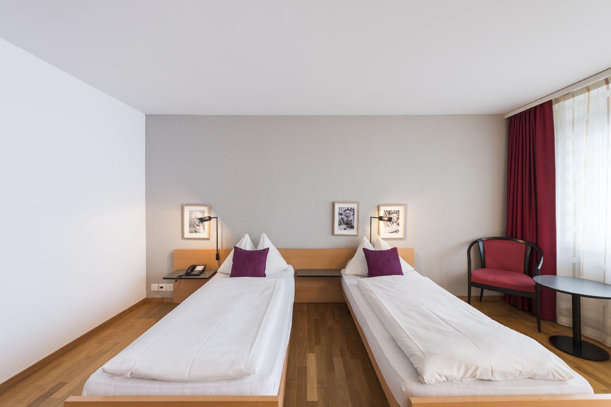 Hotel Krone Buochs 8/19