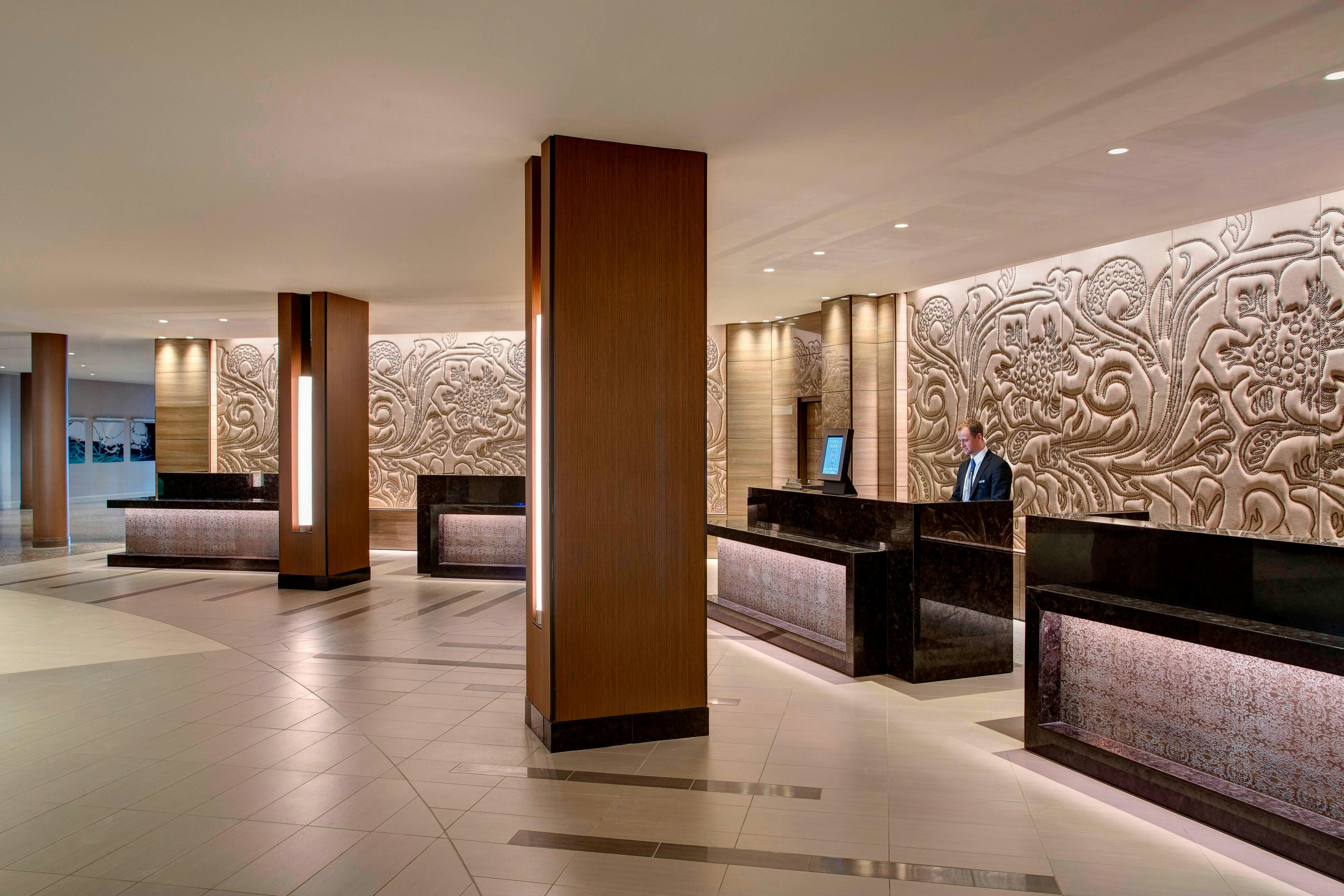 Houston Airport Marriott At George Bush Intercontinental 5/59