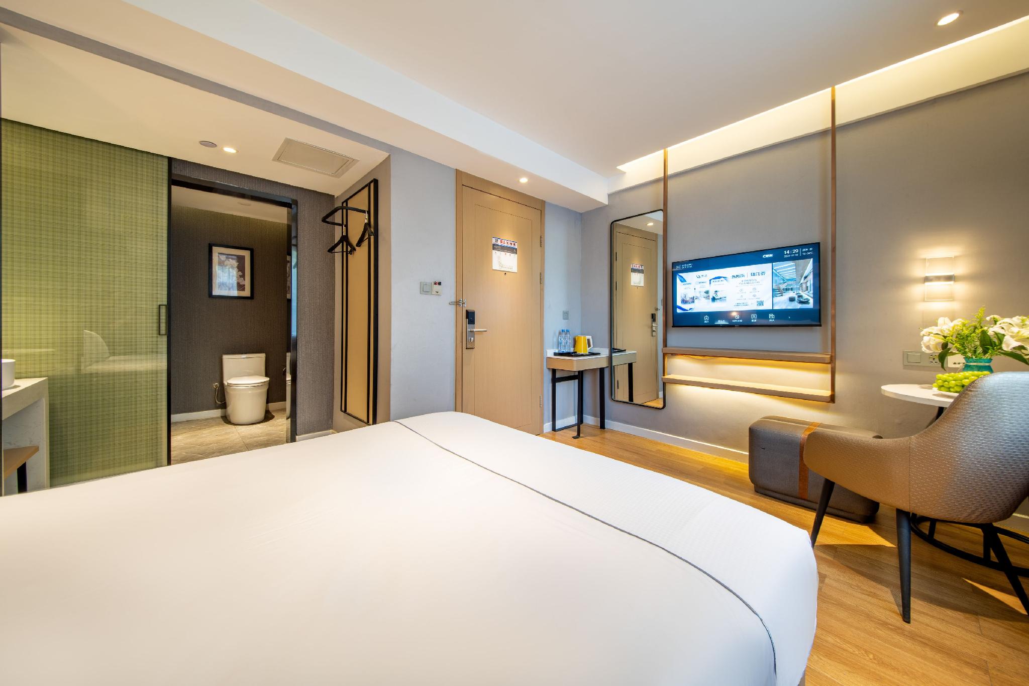 Elegant, Twin Beds