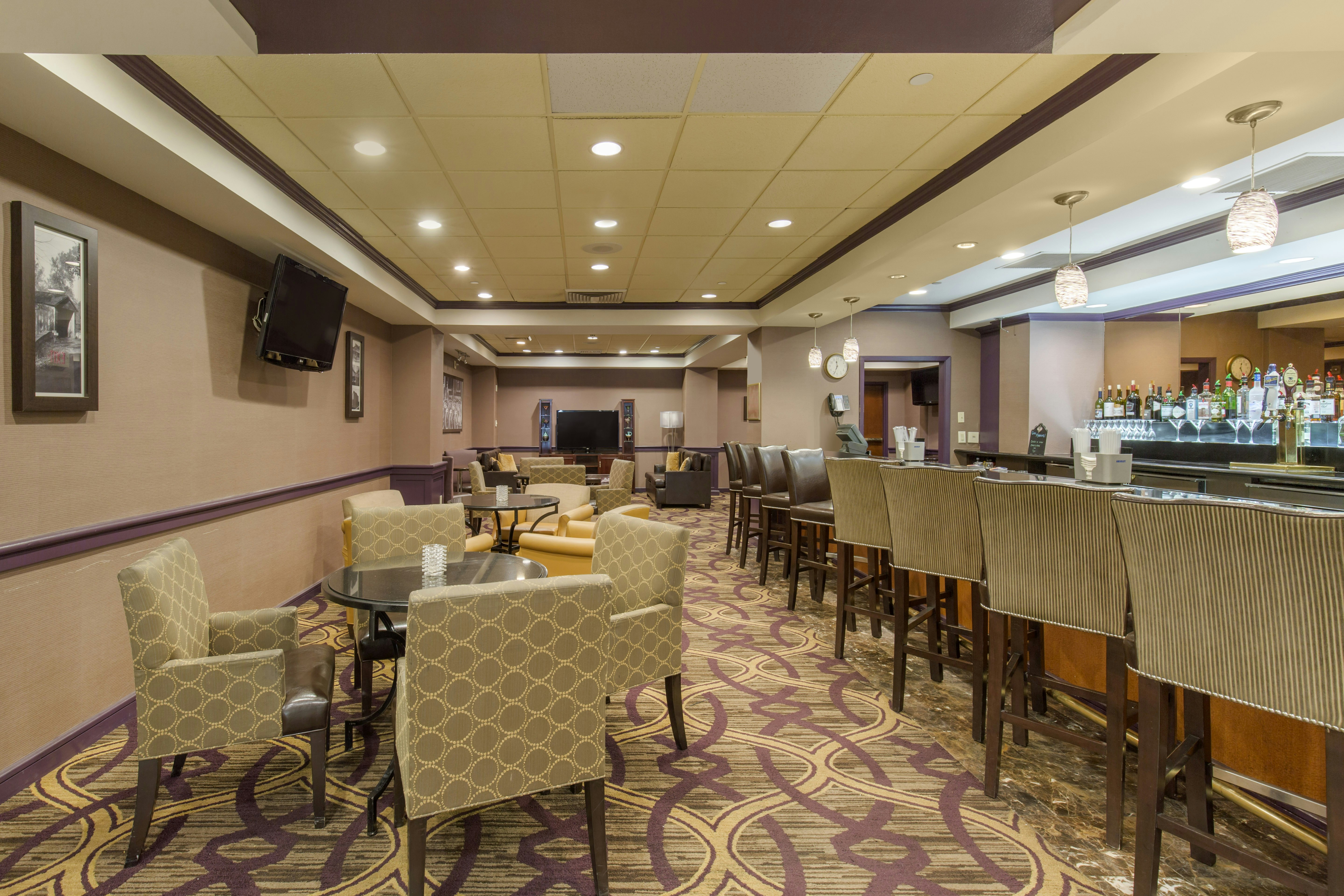 Doubletree Hotel Downtown Wilmington Legal 38/60