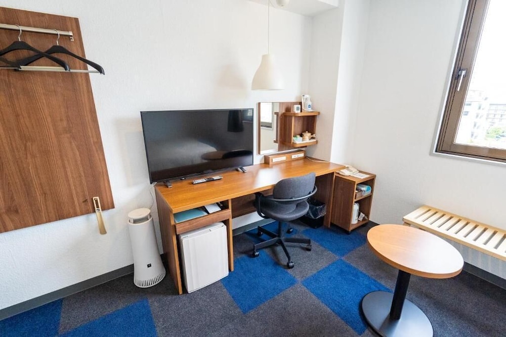 Business Hotel Ueno 30/32