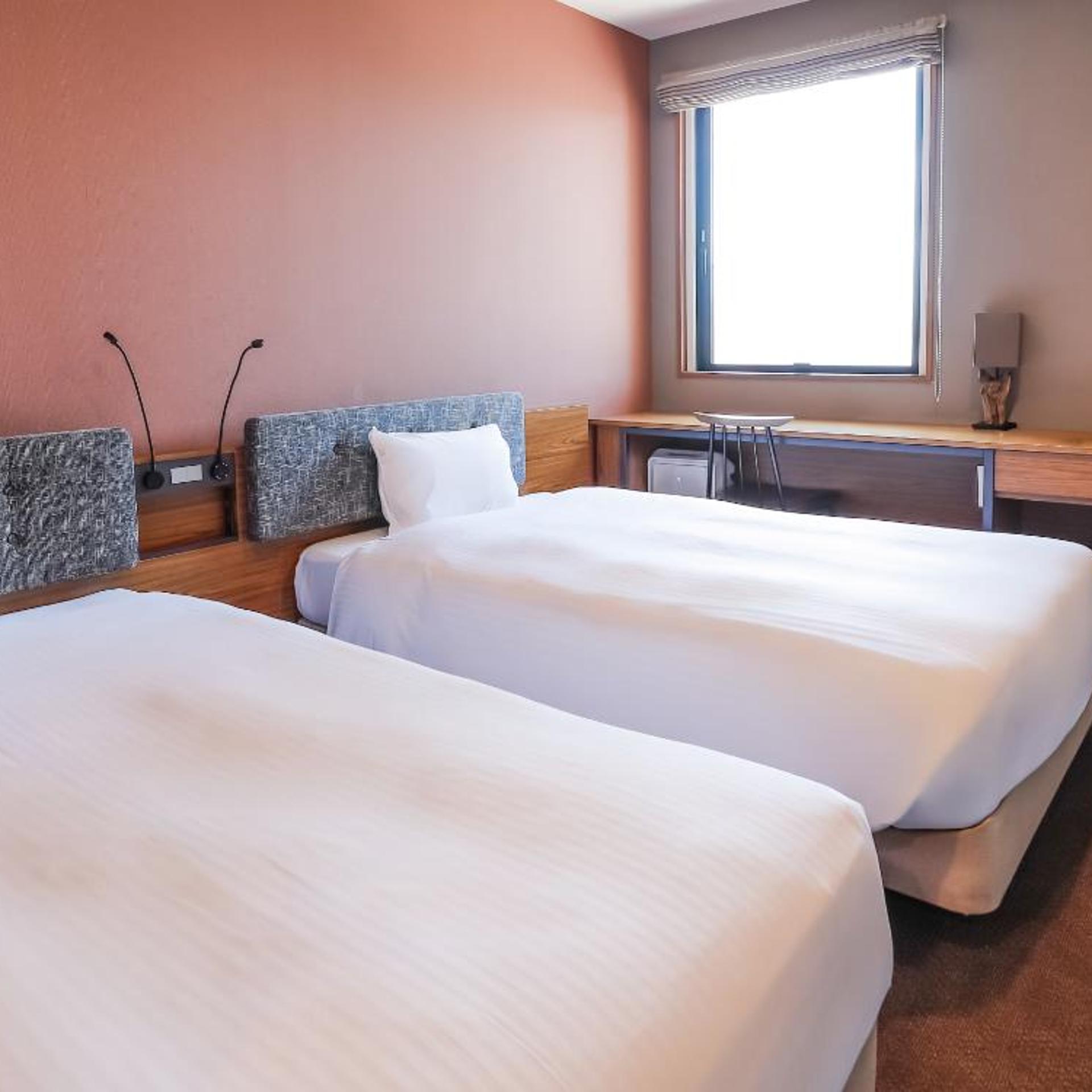 غرفة بسريرين منفصلين في طابق مرتفع، Hotel Sui Akasaka by Abest 4/6