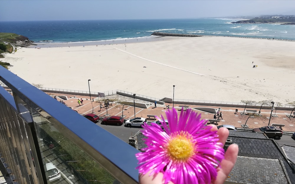 Isla Nova Hotel 51/56