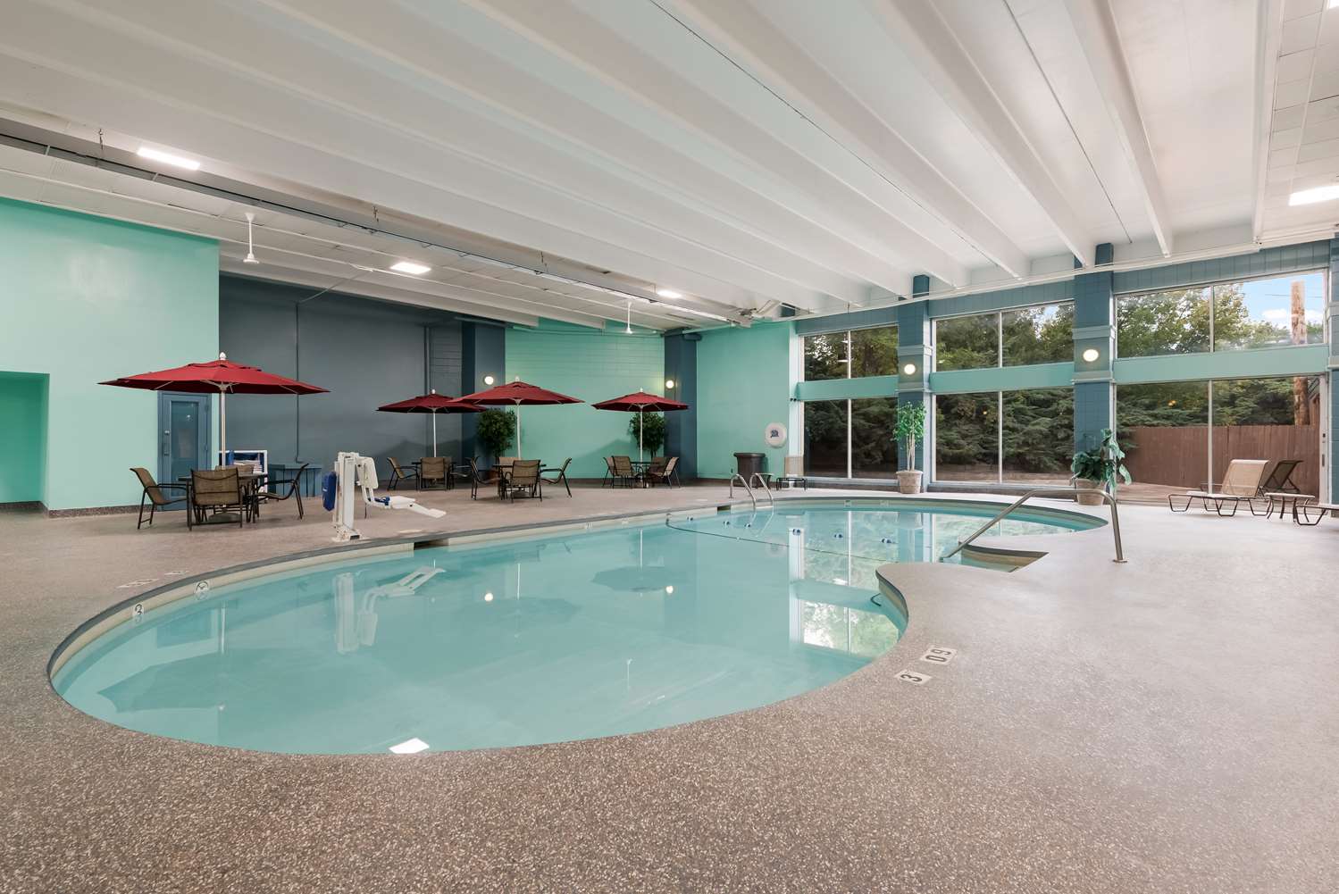 Best Western Holiday Lodge 42/42