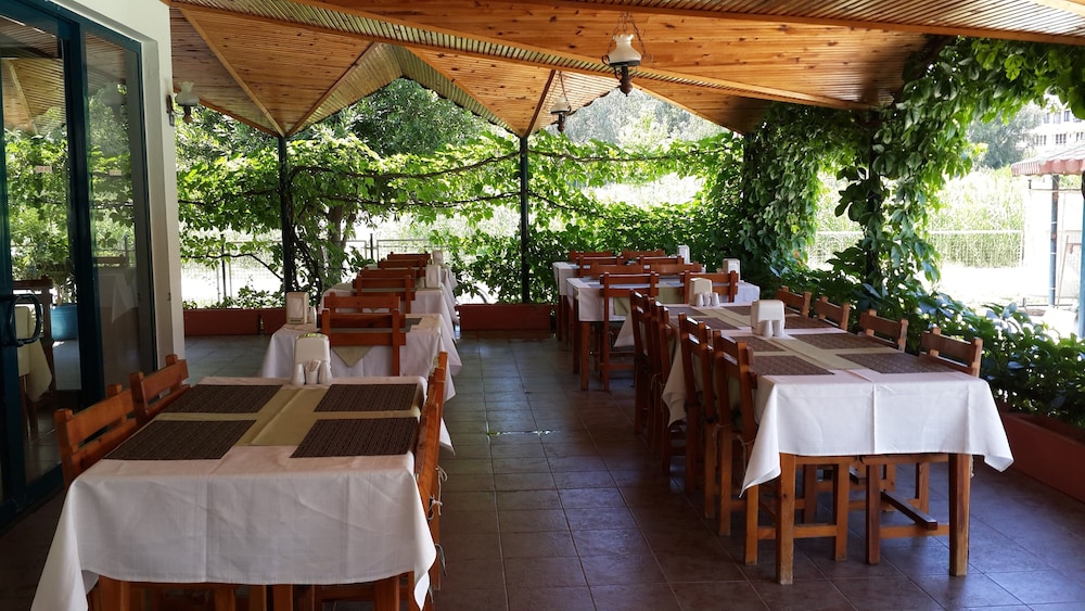 Bezay Hotel 18/31