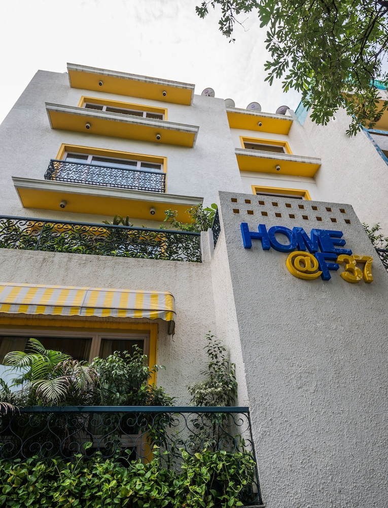 Home@F37 Kailash Colony Metro 2/69