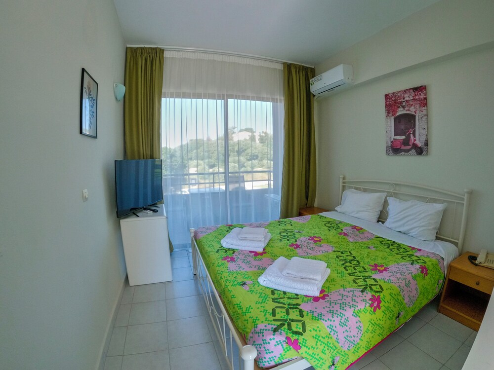 Ivory Serenity Hotel 24/70
