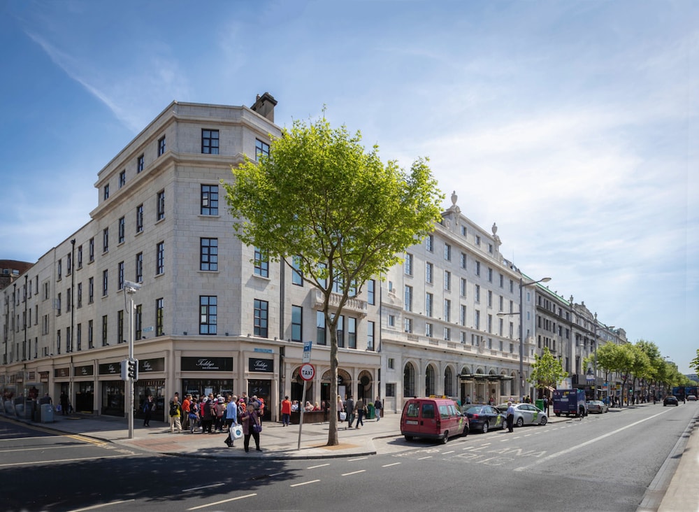 Hotel Riu Plaza The Gresham Dublin 66/73