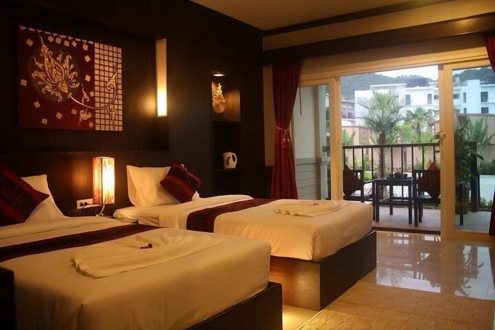 Maleedee Bay Resort 13/45