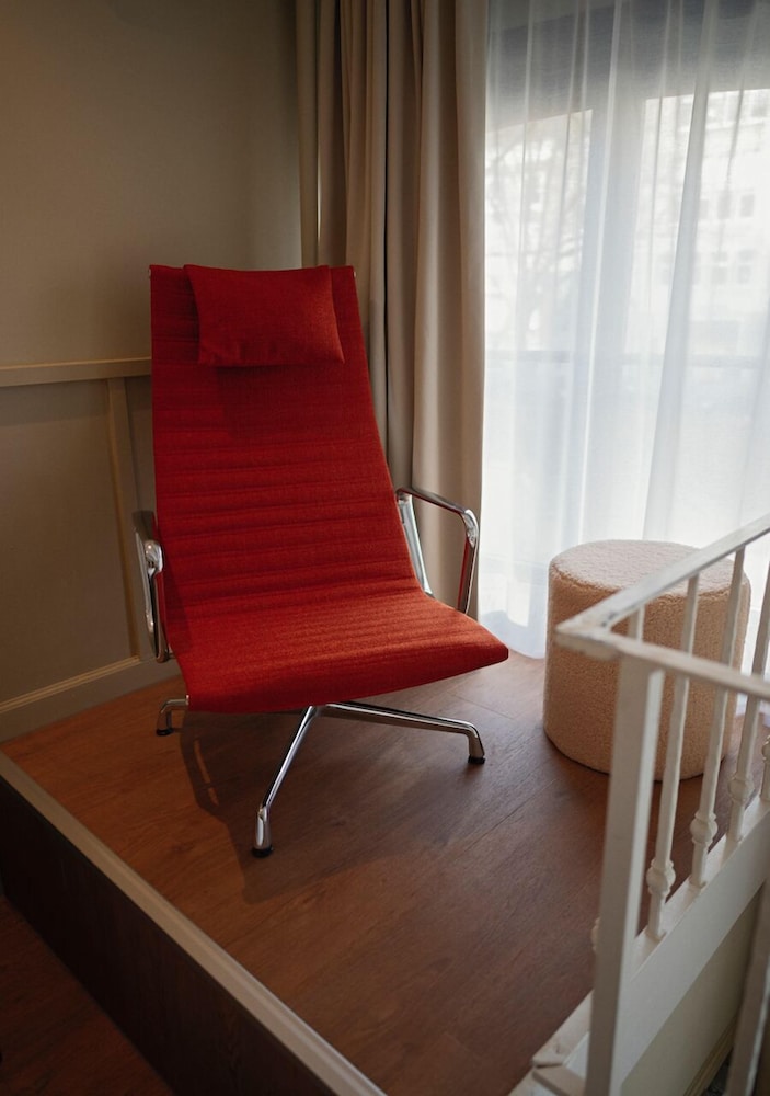 The Times Hotel 56/62