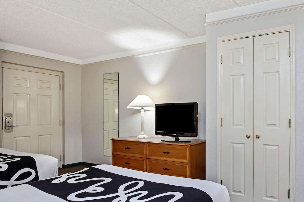 La Quinta Inn Stockton 30/53