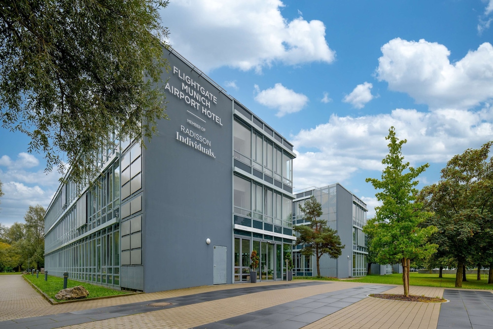 Flightgate Munich Airport Hotel, a member of Radisson Individuals 44/50