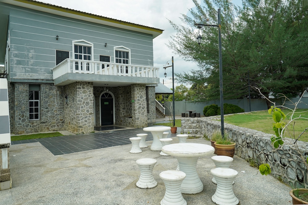 Hotel O Bangi Sri Minang Guesthouse 20/22