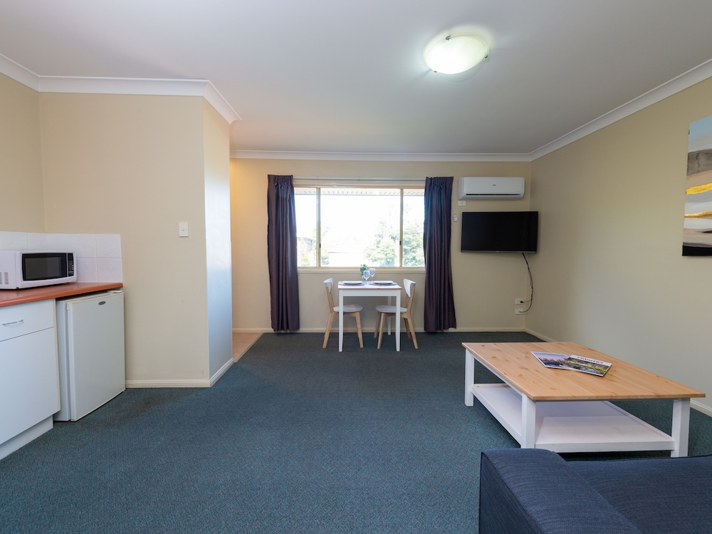 Villa Nova Motel 27/42