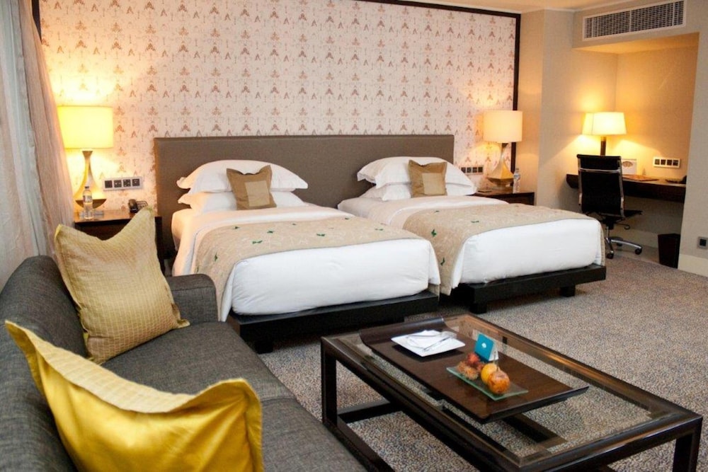 Mandarin Oriental, Jakarta 20/86