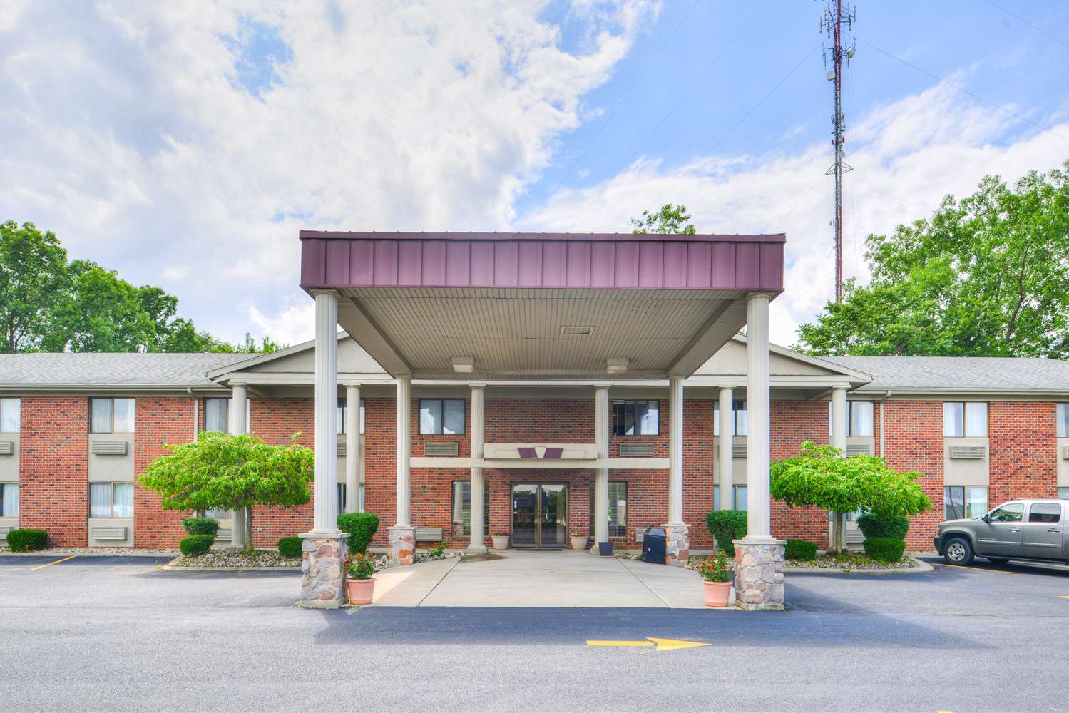 Americas Best Value Inn Suites Bluffton 2/13