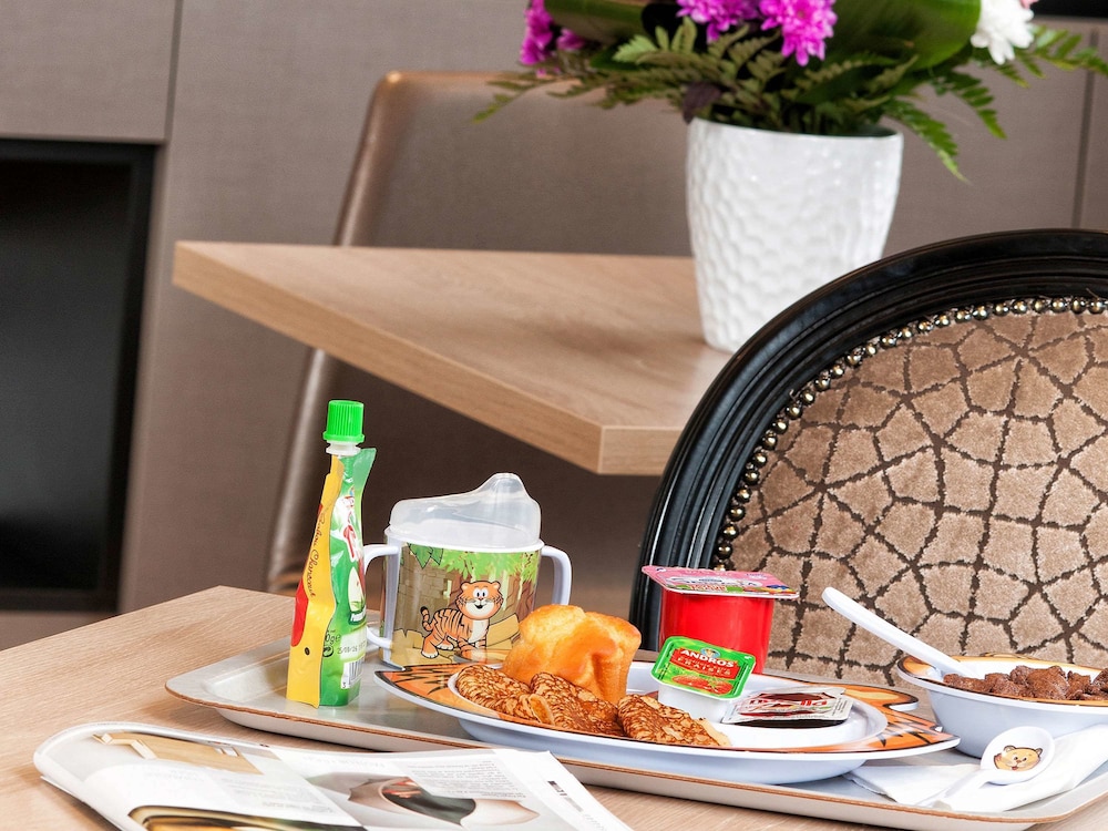Ibis Styles Rouen Nord Barentin (Ex Ibis) 6/74
