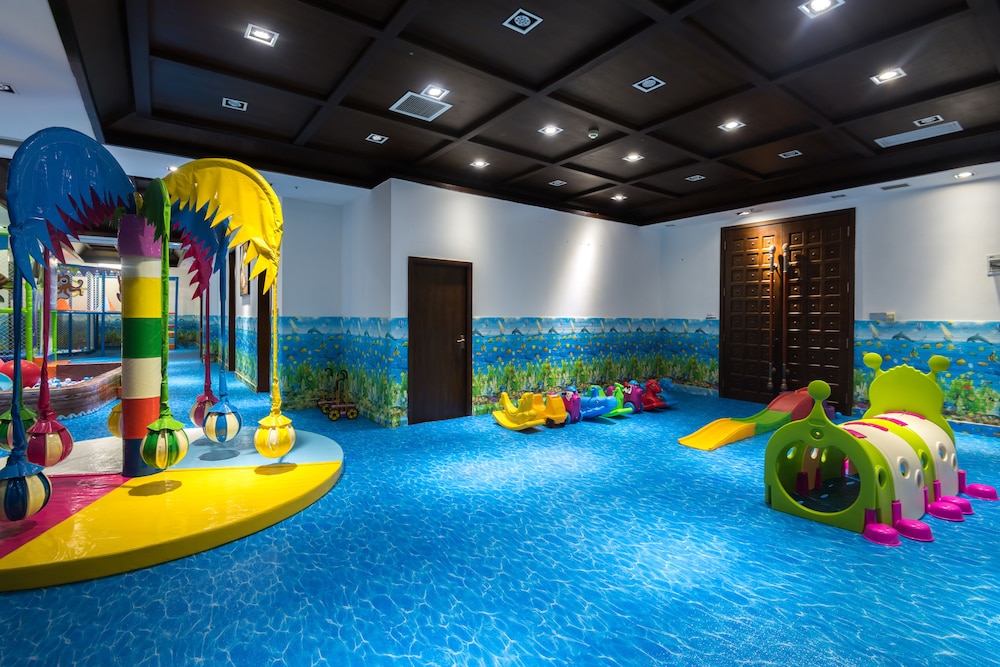 Grand Metropark Bay Hotel Sanya 54/66