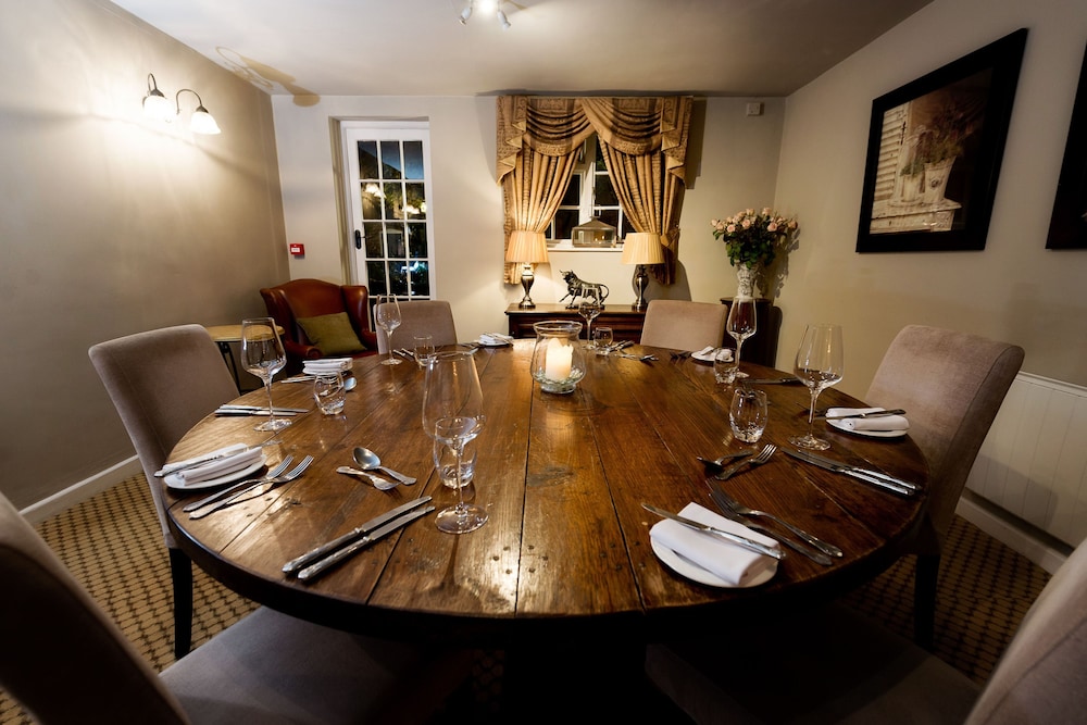 Glewstone Court Country House Hotel 35/50