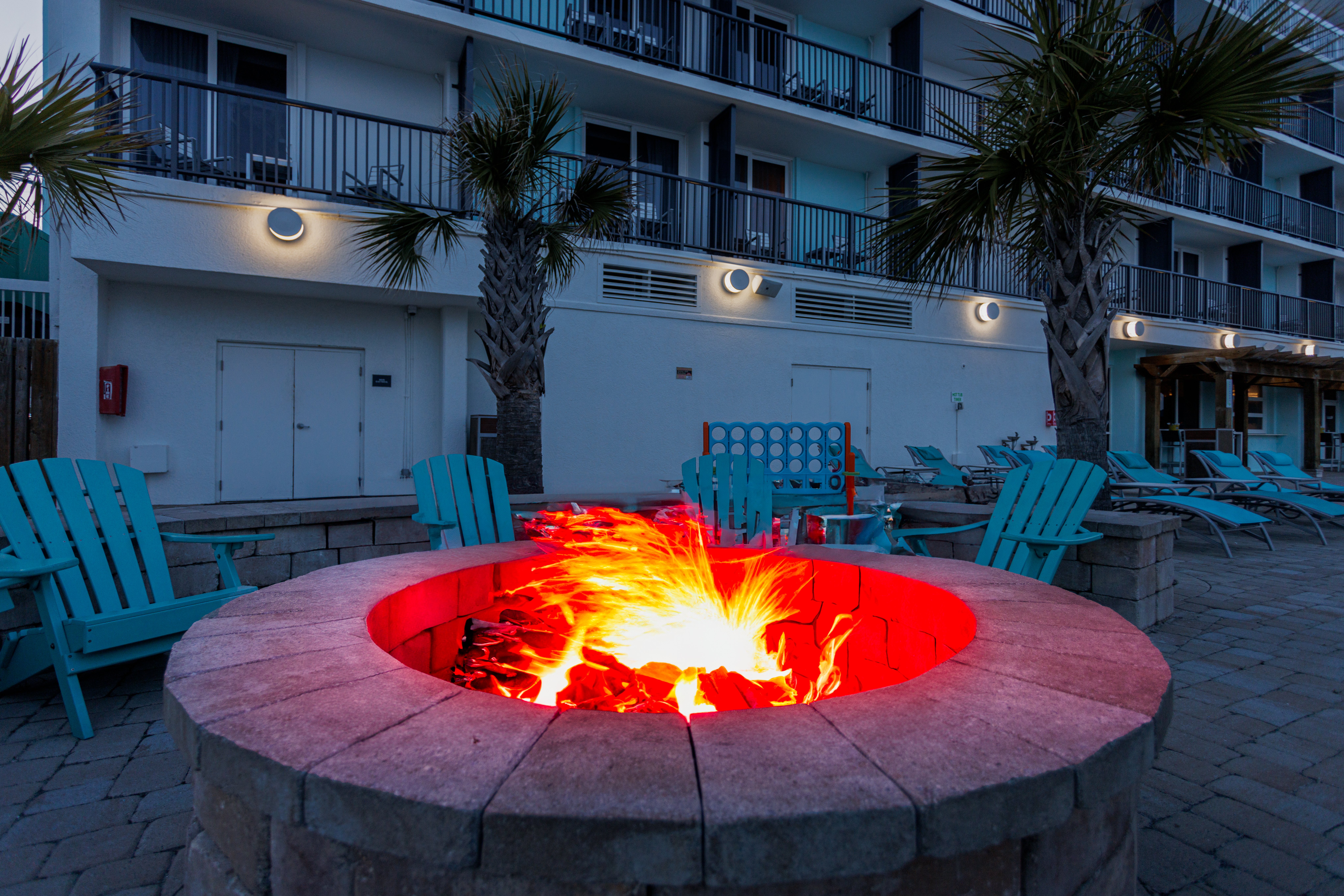 Holiday Inn Oceanfront At Surfside Beach 11/65